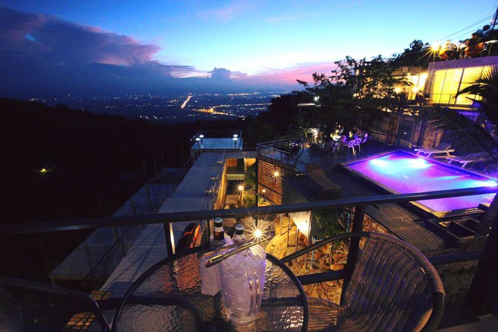 The Resort Angel Hill Ban Khanan Chit Exterior photo